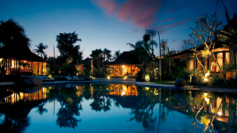 DEA Villas - Villa Sati - Romantic villa at night